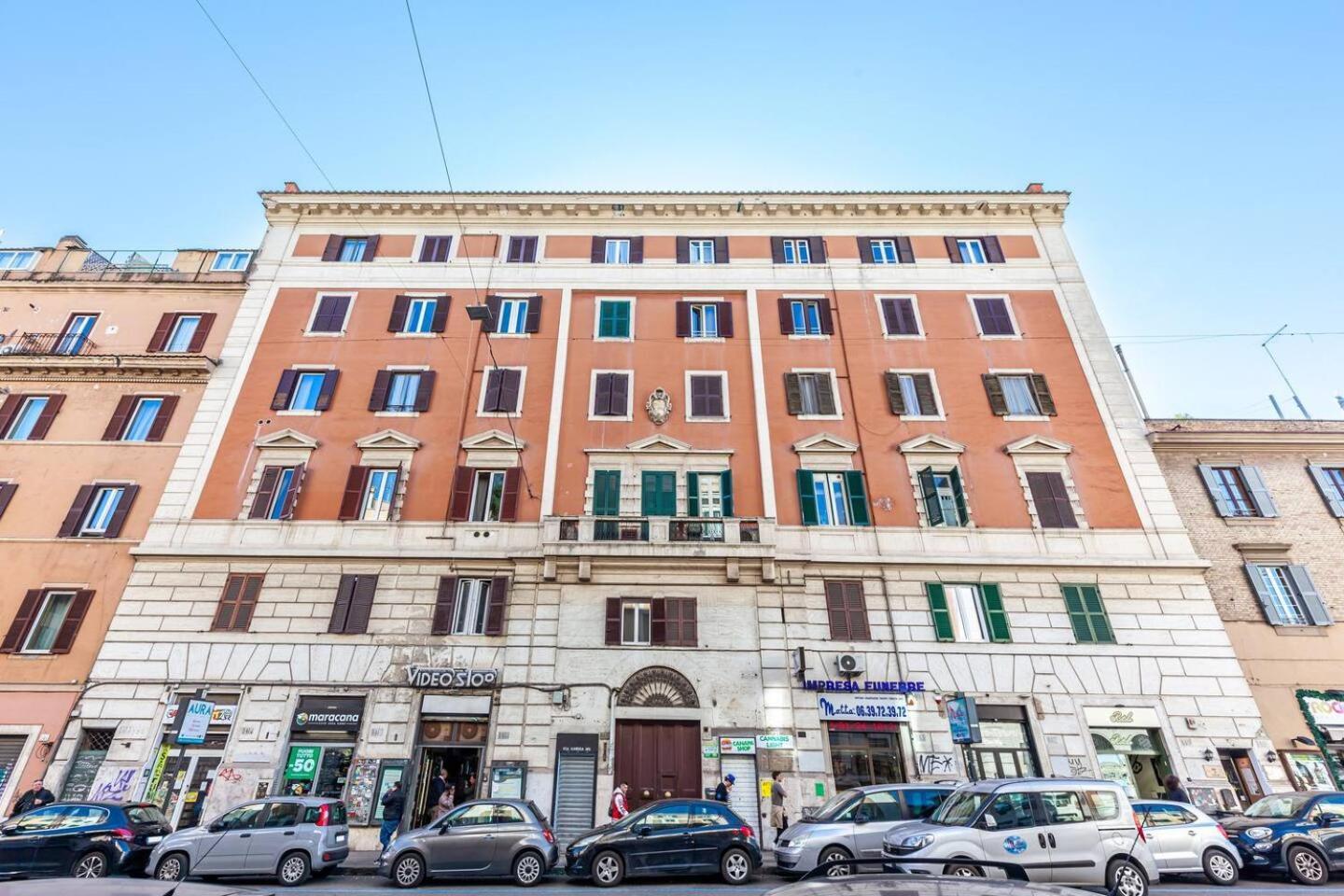 Amp Vatican House Рим Екстериор снимка